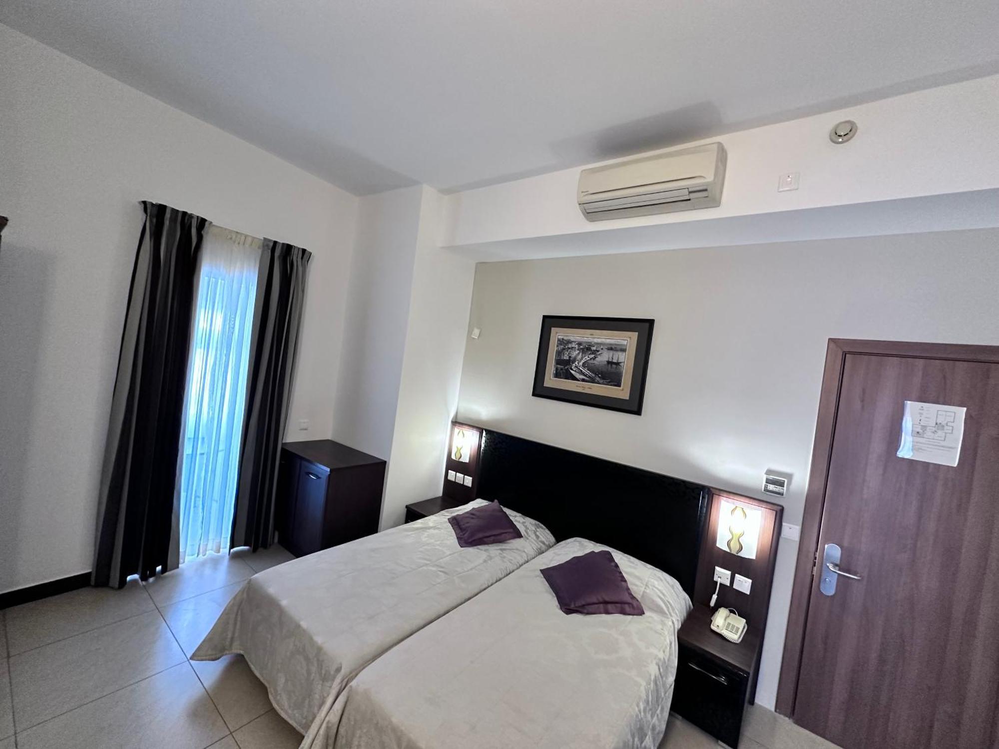 Grand Harbour Hotel Valletta Kültér fotó