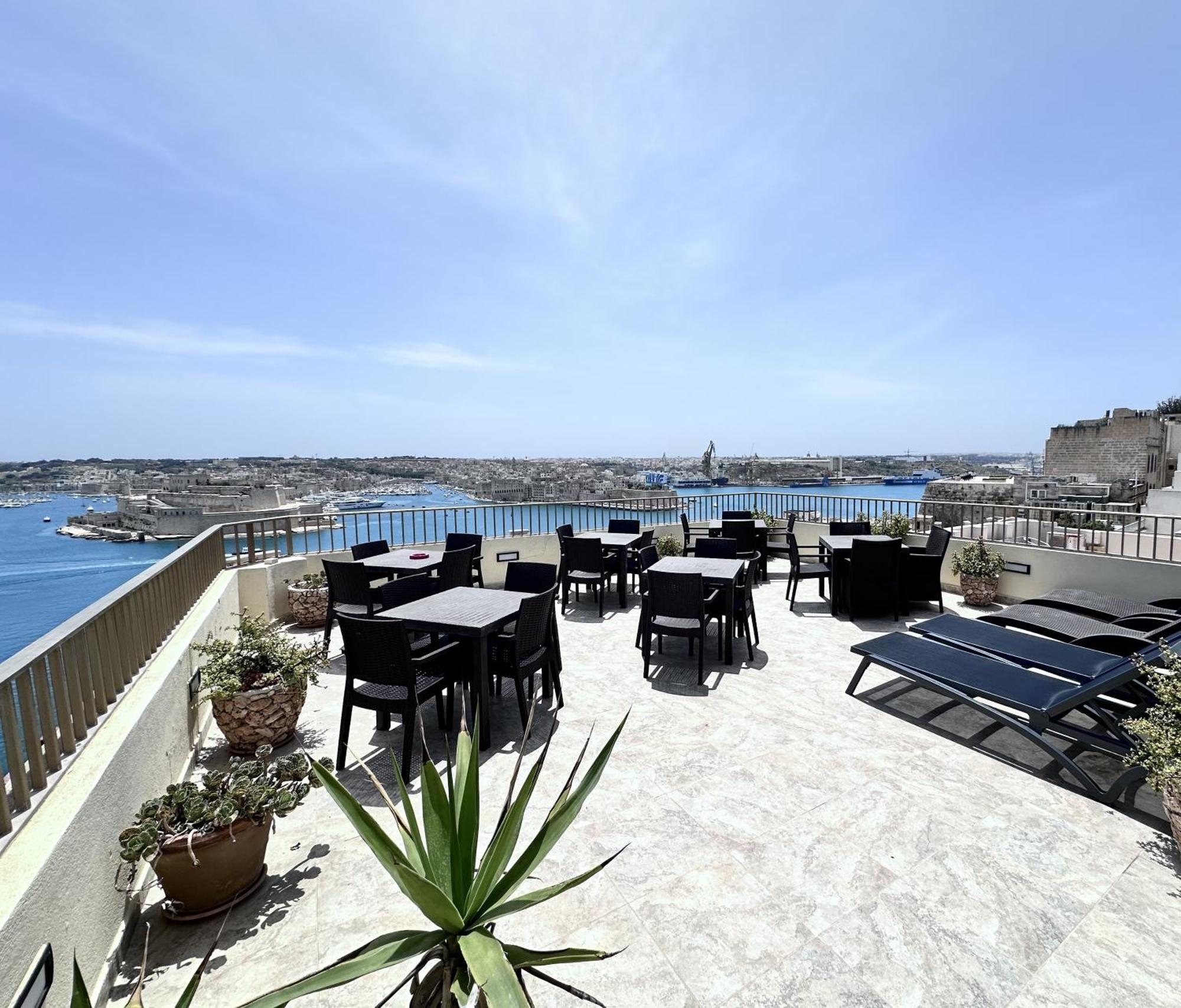 Grand Harbour Hotel Valletta Kültér fotó